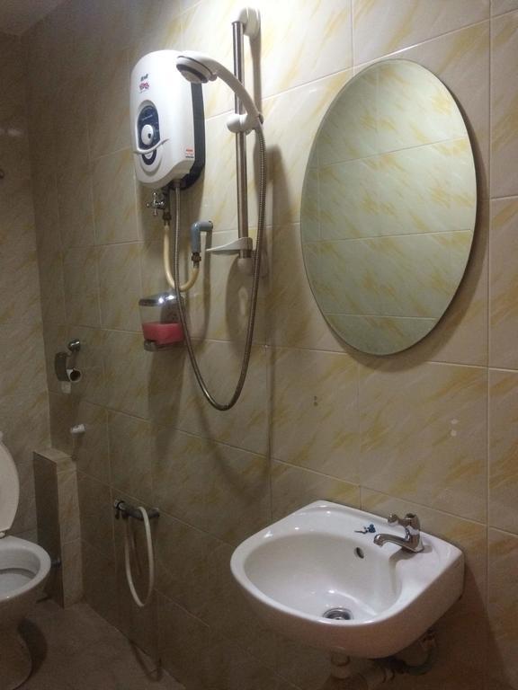 City Star Hotel Kulai Oda fotoğraf