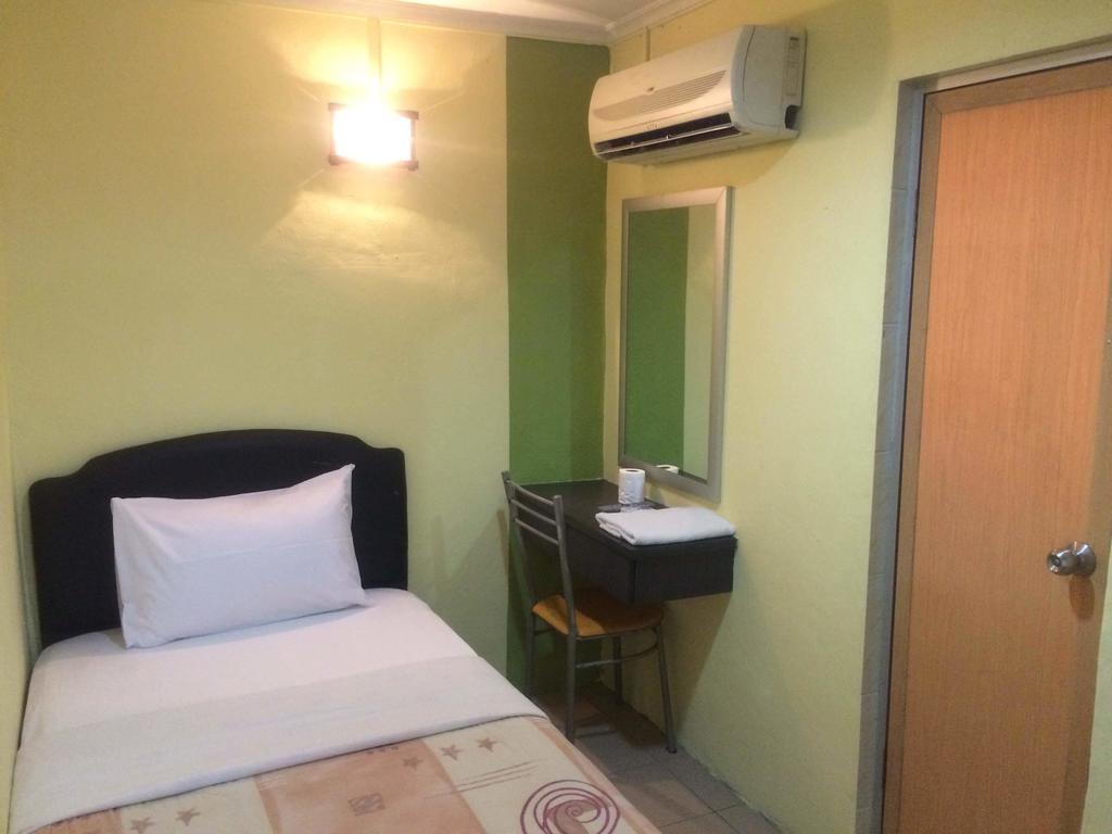 City Star Hotel Kulai Oda fotoğraf