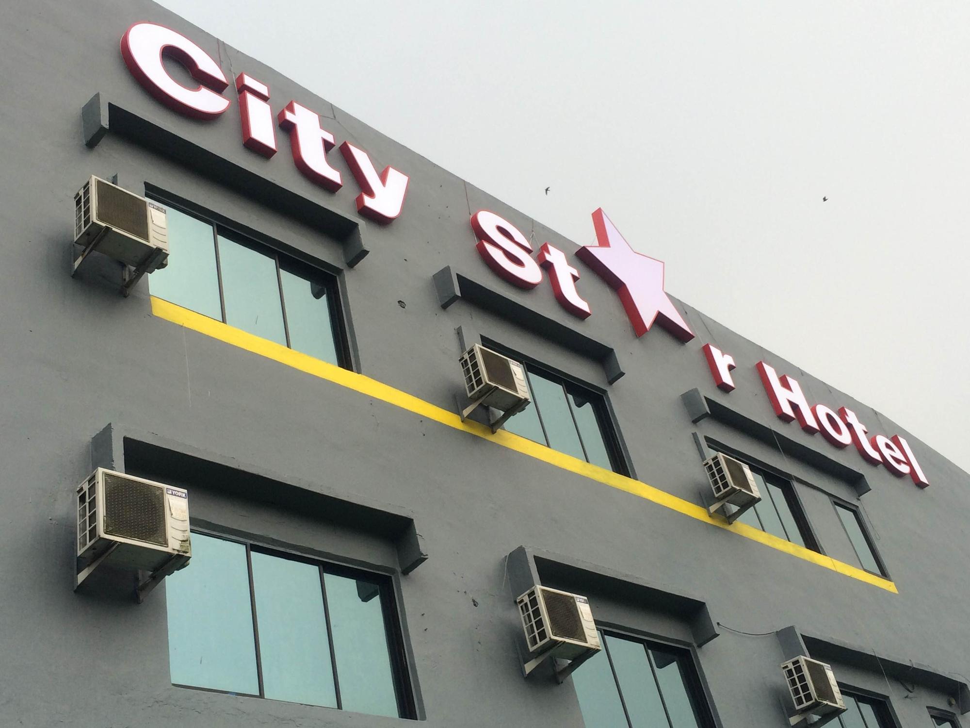 City Star Hotel Kulai Dış mekan fotoğraf