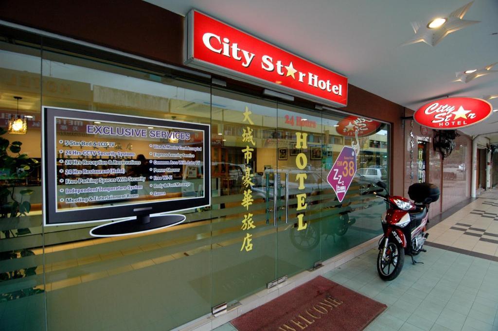 City Star Hotel Kulai Dış mekan fotoğraf